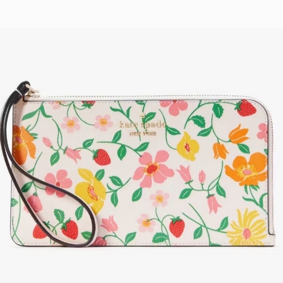 $139 NWT Kate Spade Strawberry Garden Medium Wristlet - Picture 1 of 10